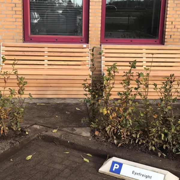 106418 straatmeubilair inrichting buitenruimte banken picknicksets